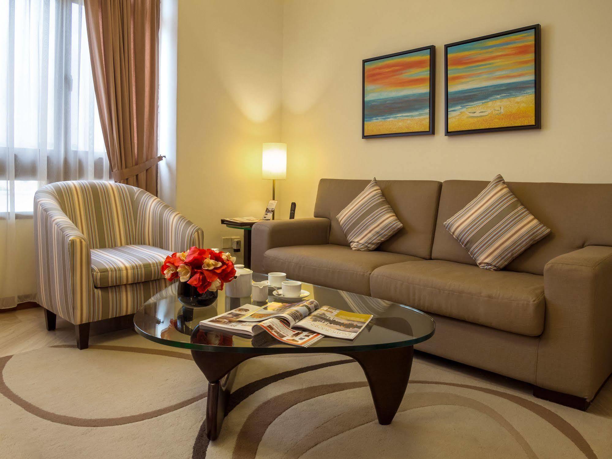 Village Residence Clarke Quay By Far East Hospitality Сингапур Екстериор снимка